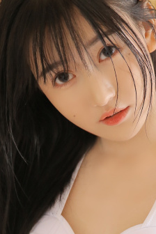 小仓奈